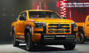 Hơn 700 triệu nên mua Mitsubishi Triton hay Ford Ranger?